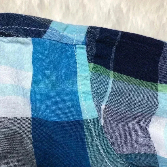 Izod Blue Plaid Button Up  Shirt Size 3T - Picture 6 of 16